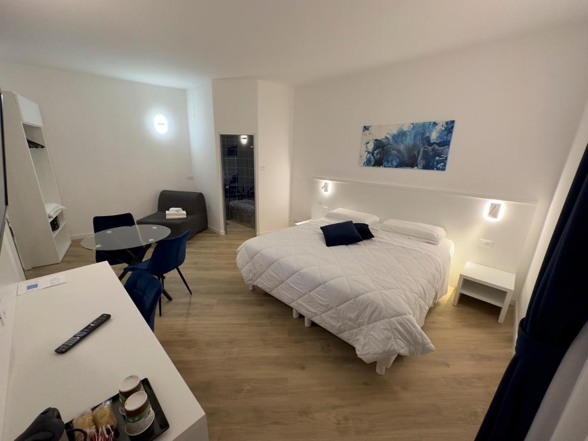 Hotel Smart Cruise شيفيتافيكْيا المظهر الخارجي الصورة