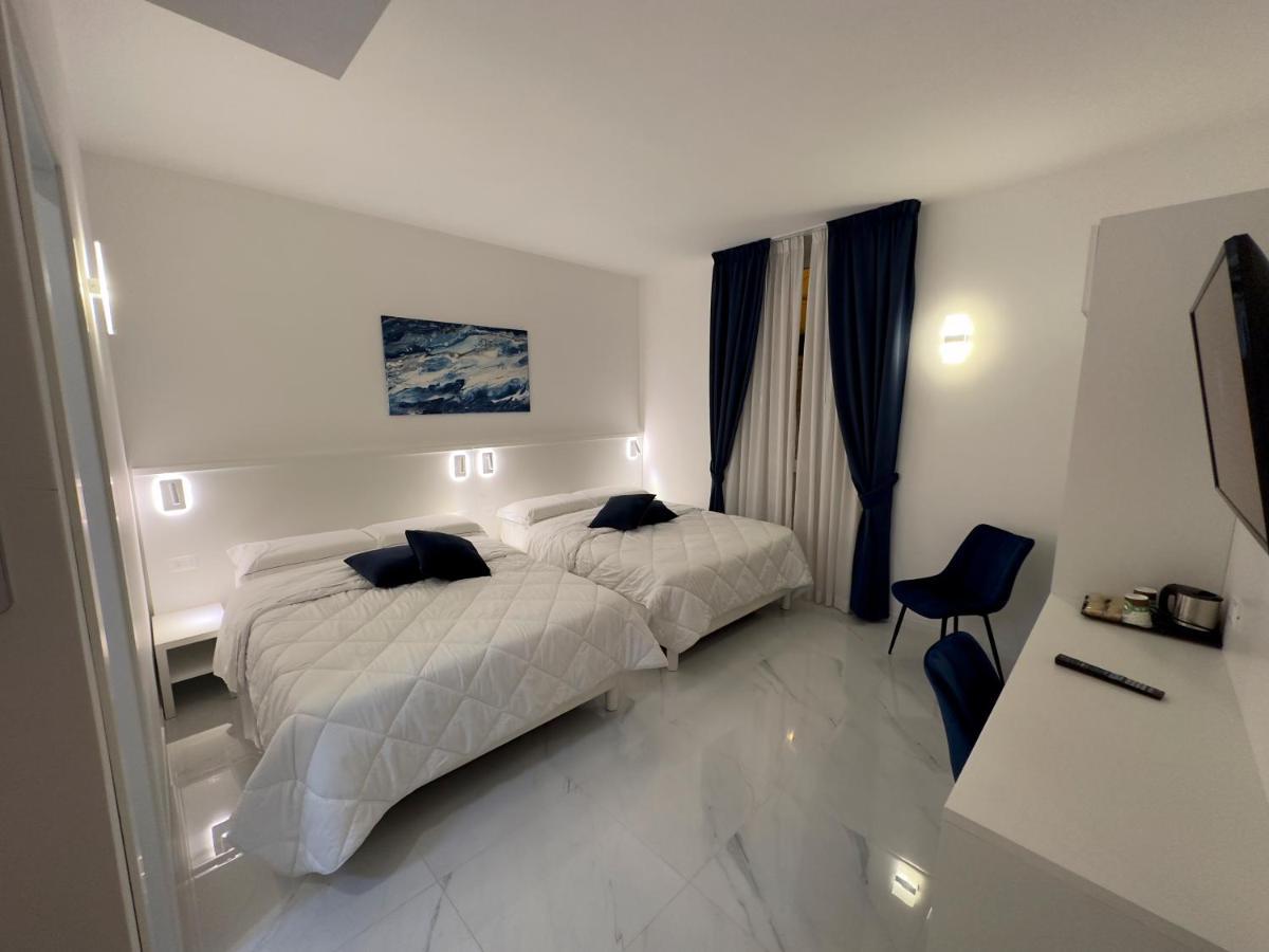 Hotel Smart Cruise شيفيتافيكْيا المظهر الخارجي الصورة